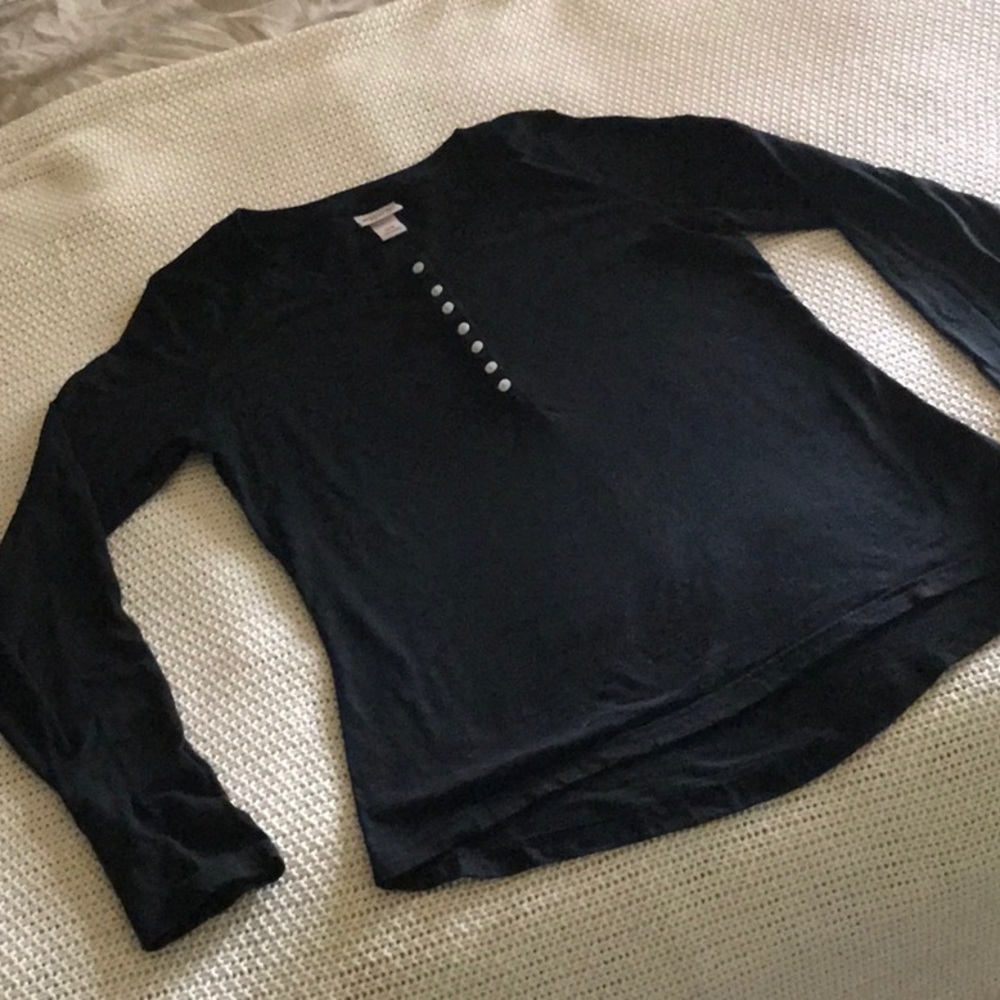 SOLD** Long sleeve black top